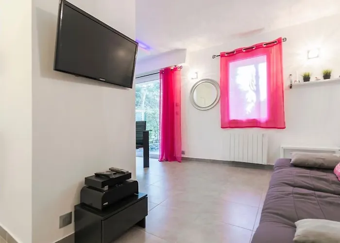 Très Beau Terrasse Les Pins